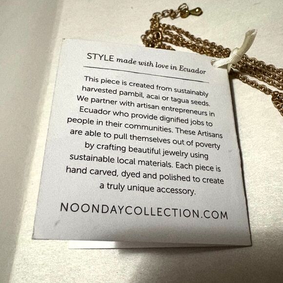 NWT Noonday Collection Double Pendant Necklace Triangles Gold Tone - Picture 3 of 3